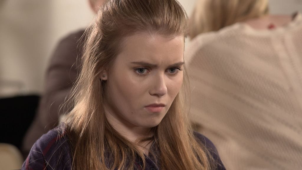 Vivi Wahlströmin esittämä Viola oli Salatut elämät -sarjassa pitkään masentunut.