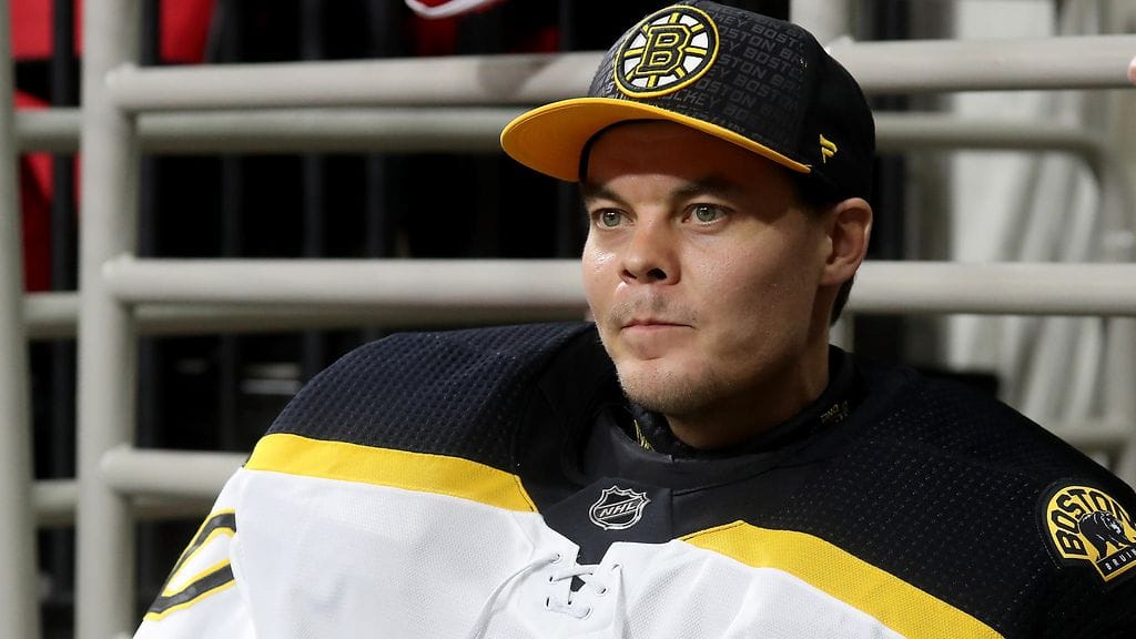 Tuukka Rask palasi Boston Bruinsin mukaan oltua hetkeksi sivussa henkilökohtaisten syiden takia.