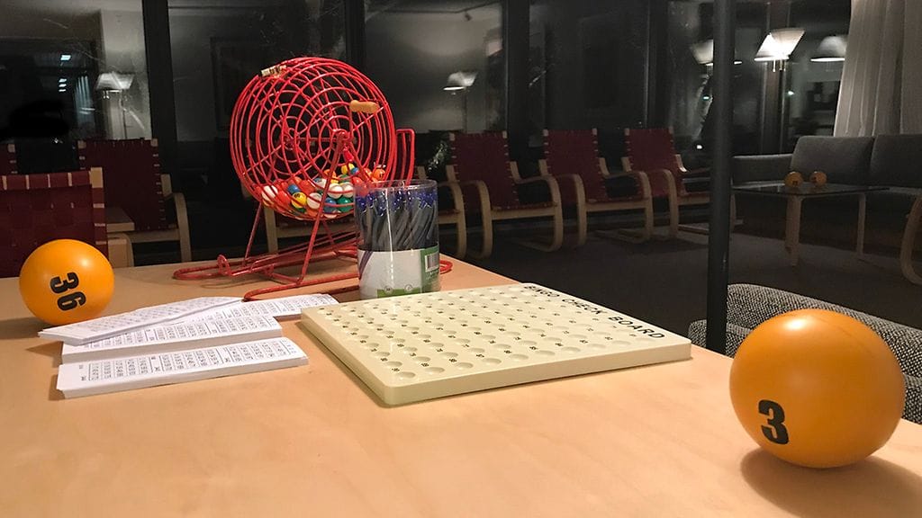 Veikkauksen lottovoittajien salaseura kokoontui kahden vuoden tauon jälkeen syksyllä 2018. (2)