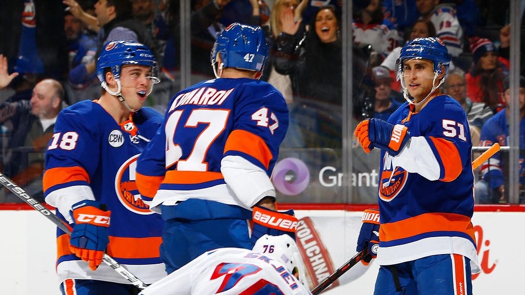 Valtteri Filppula, Leo Komarov ja Anthony Beauvillier olivat ilmiliekeissä New York Islandersin voitossa paikallisvastustaja Rangersia vastaan.