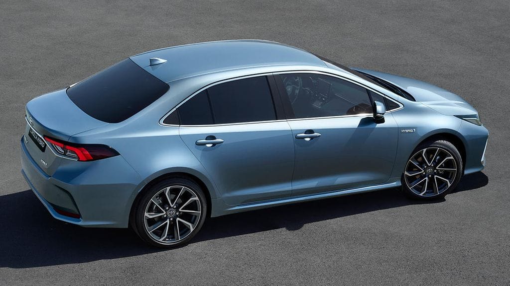 toyota corolla sedan (1)