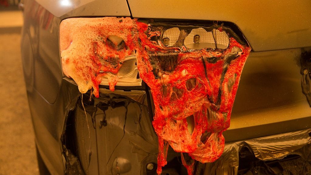 Kaliforniassa riehuvat tulipalot ovat tappaneet kymmeniä ihmisiä ja tuhonneet valtavasti omaisuutta.