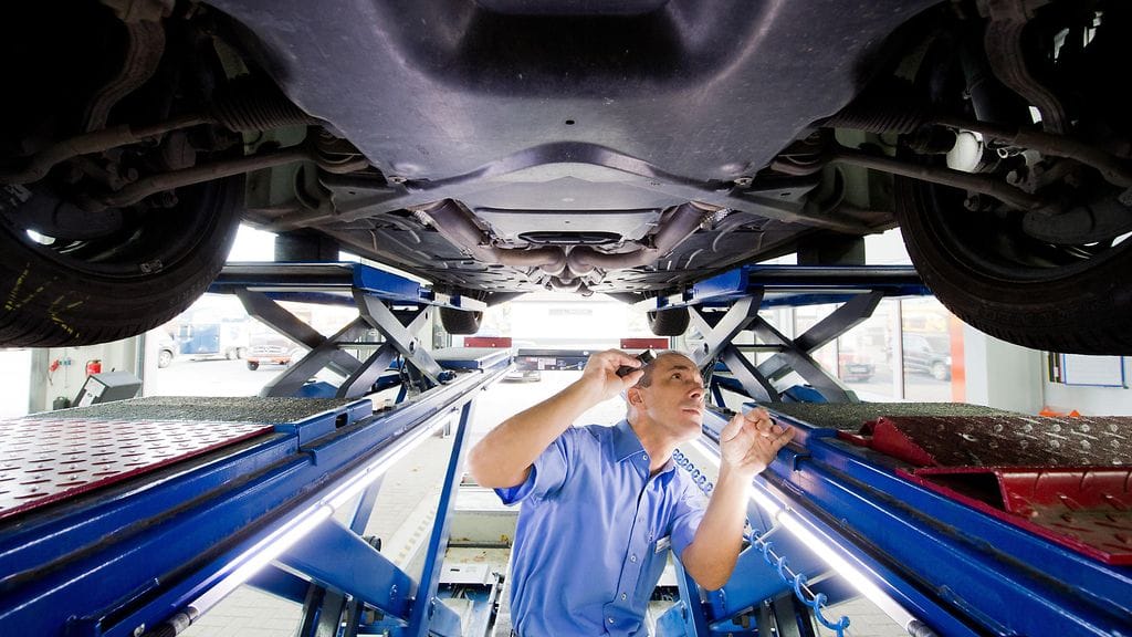 Saksalaisen TÜV:n katsastusraportti on Porschen juhlaa.