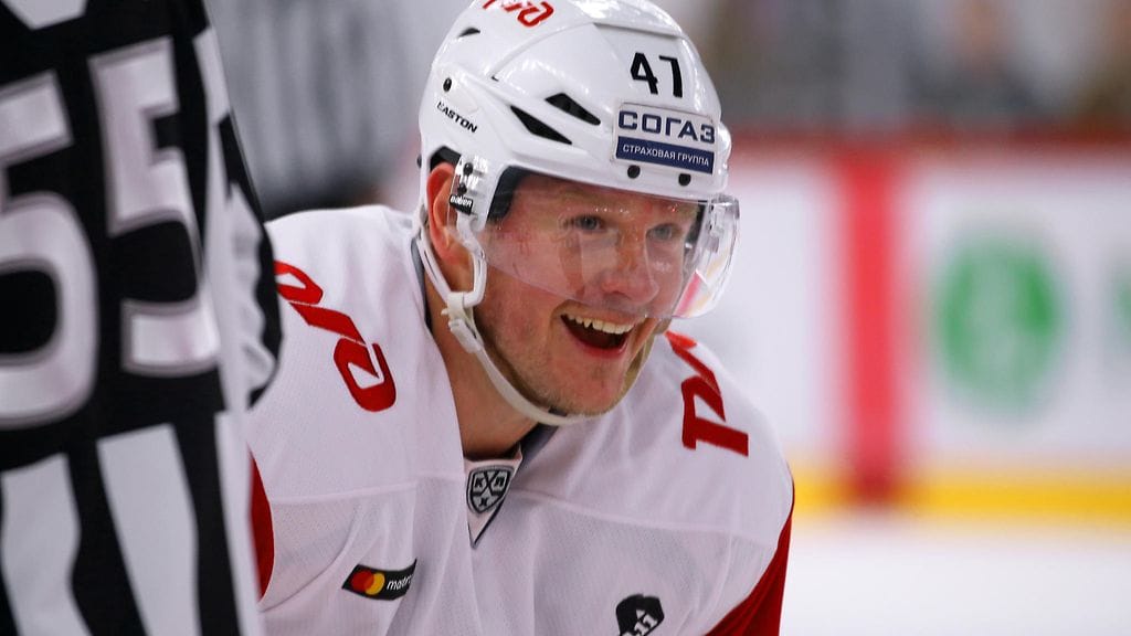 Petri Kontiola viihtyy hyvin KHL:ssä, mutta hän haluaa huipentaa hienon uran mestaruuteen.