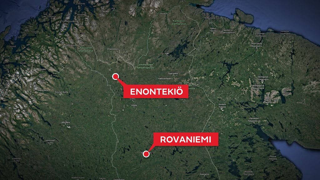 Enontekiöllä Ounasjärvellä on meneillään mittava ihmisen pelastustehtävä.