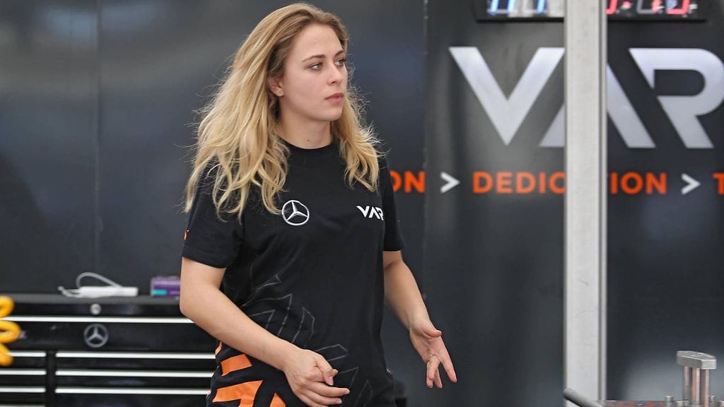 Sophia Flörsch Hockenheimissa lokakuussa.