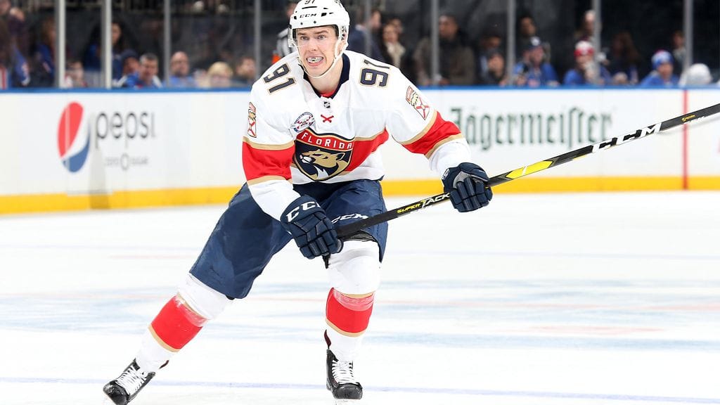 Florida Panthersin suomalaishyökkääjä Juho Lammikko keräsi kasaan peräti tehot 0+4, kun Panthers kaatoi Ottawa Senatorsin lukemin 7-5.