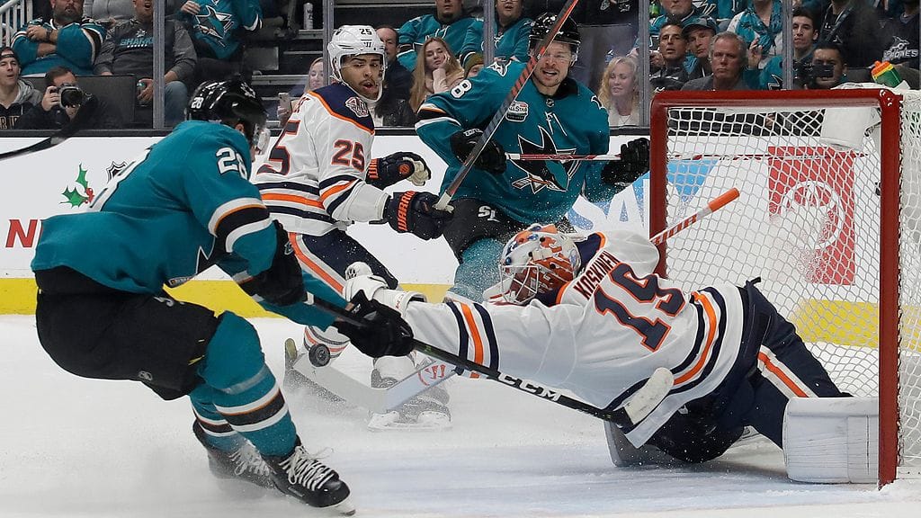 Edmonton Oilers -maalivahti Mikko Koskisen tyylinäytettä San Jose Sharksia vastaan.