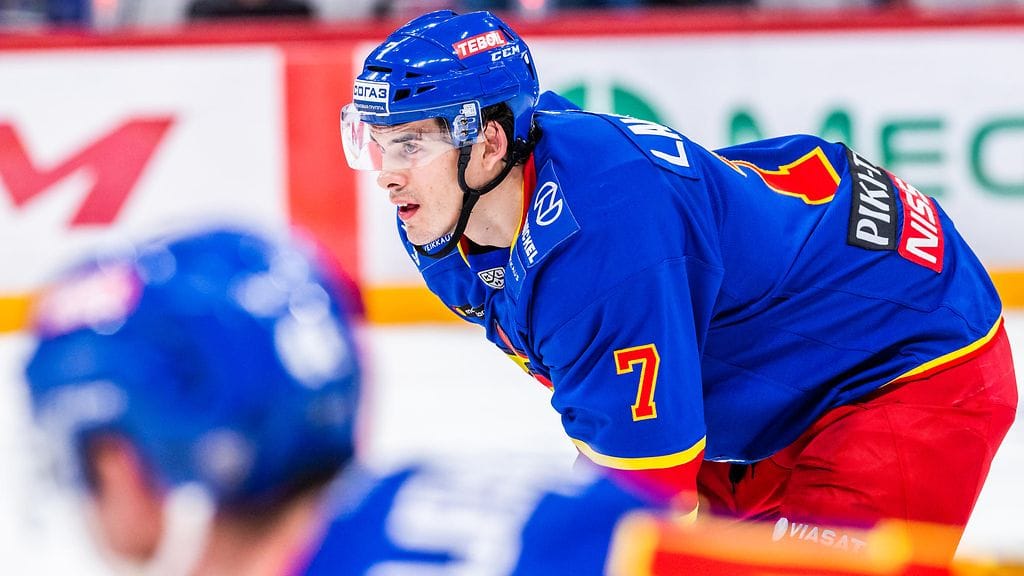 Jokerien Oliver Lauridsen on pelikiellossa.