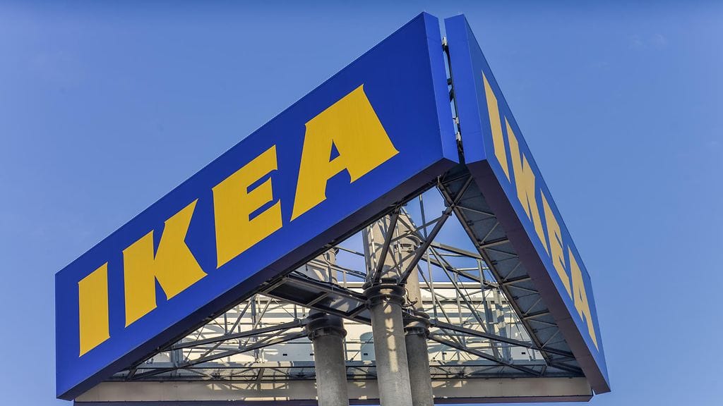 Ruotsalainen huonekalujätti Ikea kertoo vähentävänsä 7500 henkilöä maailmanlaajuisesti.
