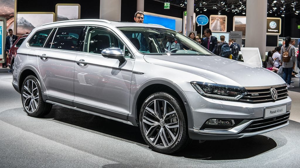 Volkswagen Passat on suosittu perheauto.