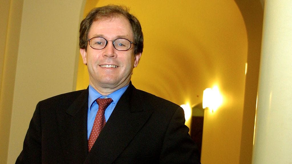 Pentti Tiusanen vuonna 2001.