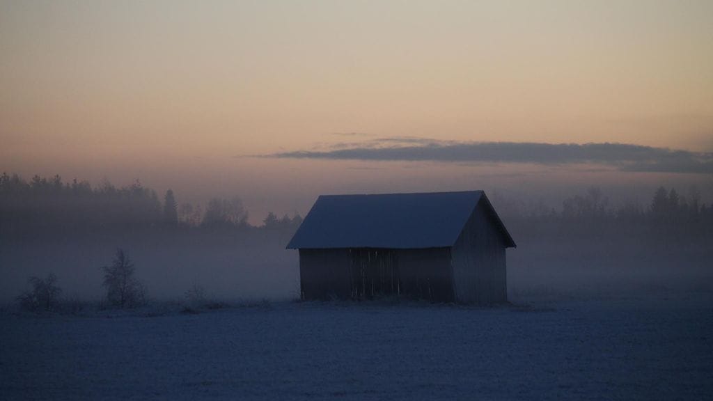 Pakkasta ja sumua Ullavalla marraskuussa.