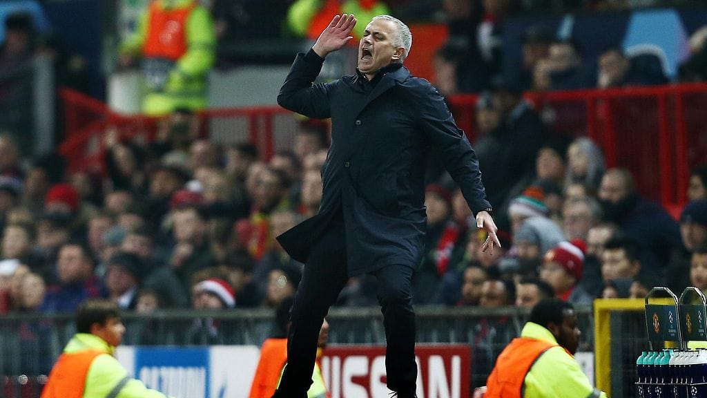 Jose Mourinho eli tunteella mukana tiistain ottelussa.