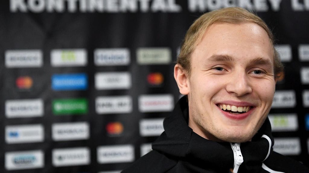 Kristian Vesalainen pelaa ensimmäisen ottelunsa Jokereiden paidassa.