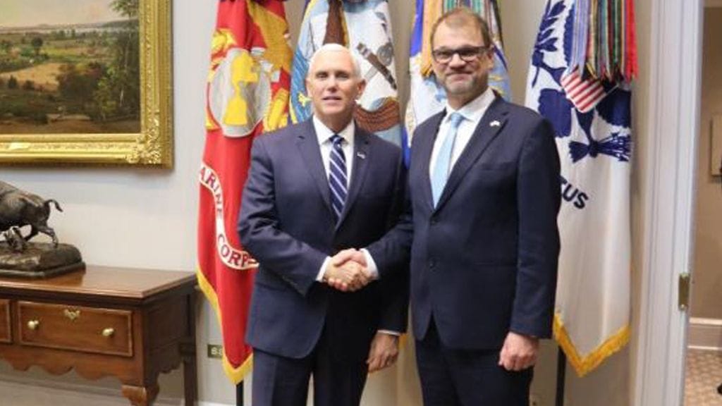 Sipilä ja Pence keskustelivat EU:n ja Yhdysvaltain kauppasuhteista, Ukrainan ja Venäjän tilanteesta ja ilmastonmuutoksesta.