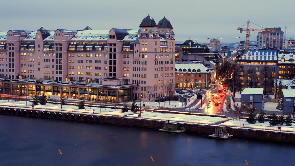 Norja valittiin tänä vuonna jälleen Legatum Instituten vertailussa parhaaksi maaksi. Kuva talvisesta Oslosta.