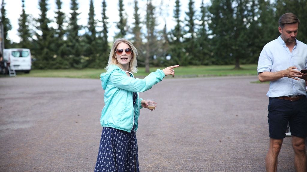 Swingers 9 SAA KÄYTTÄÄ AINOASTAAN ELOKUVAAN LIITTYVISSÄ JUTUISSA