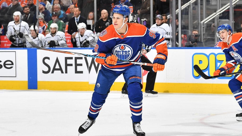 Jesse Puljujärvi iski kauden toisen maalinsa Los Angeles Kingsin verkkoon.