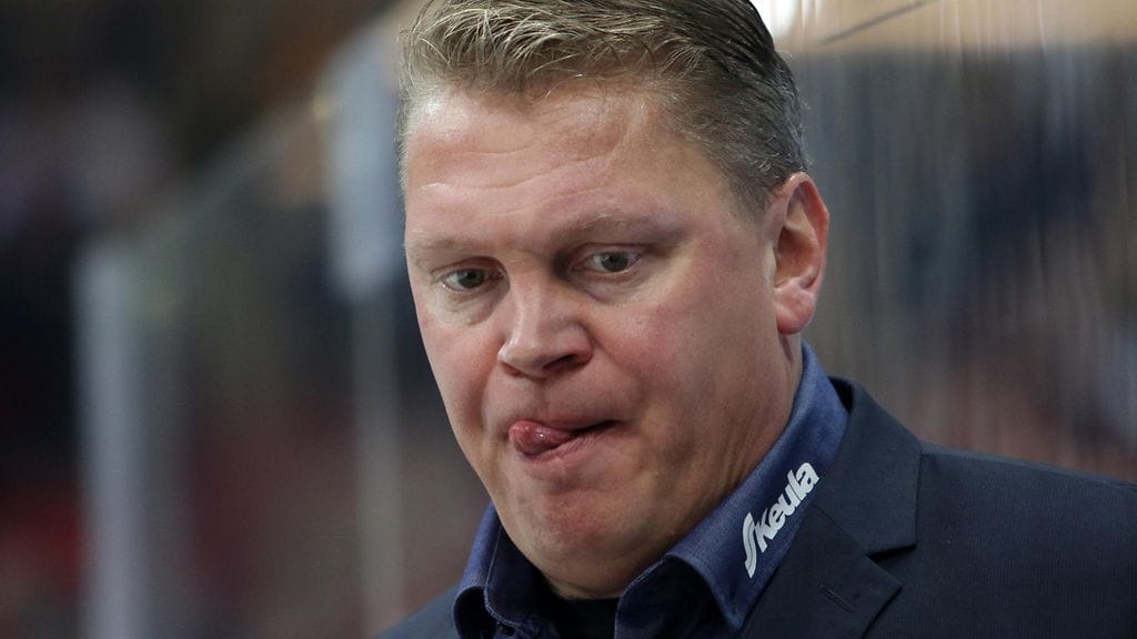 Pekka Virta, Lukko.