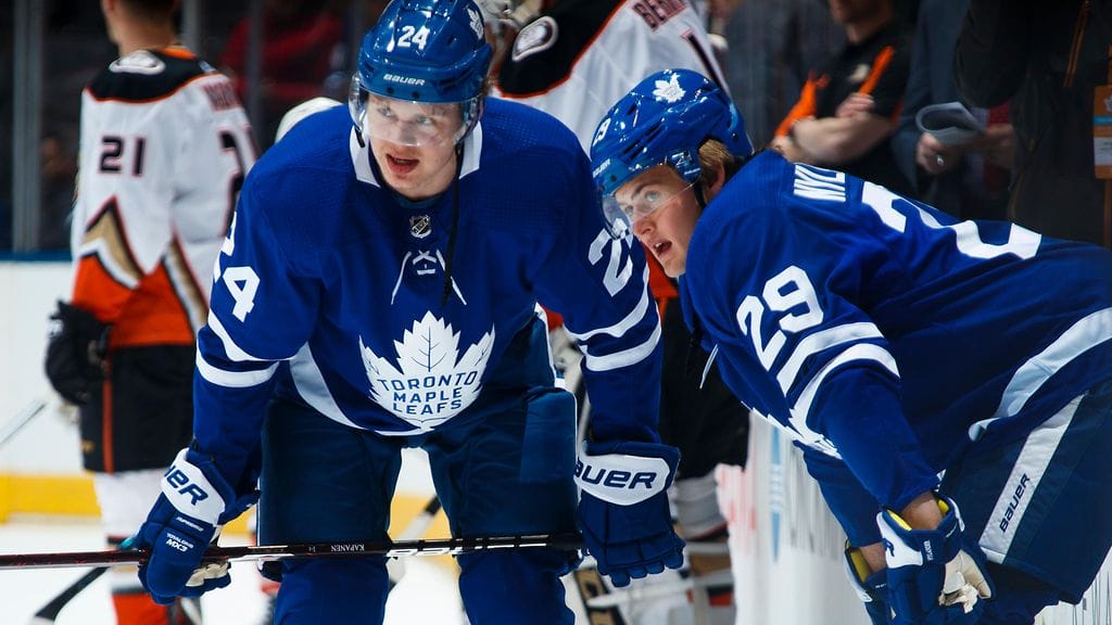 Kasperi Kapanen saa hyvän ystävänsä William Nylanderin takaisin Torontoon.