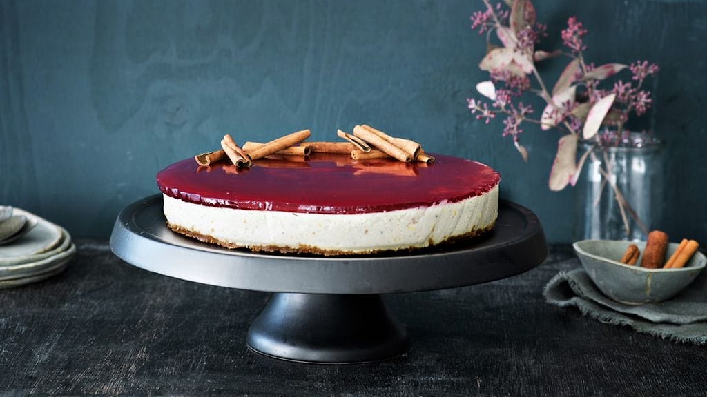 Mausteinen glögijuustokakku on suomalaisten suosikki vuodesta toiseen.