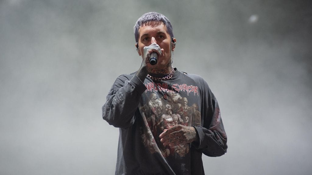 Bring Me The Horizon -yhtyeen laulaja Oliver Sykes.