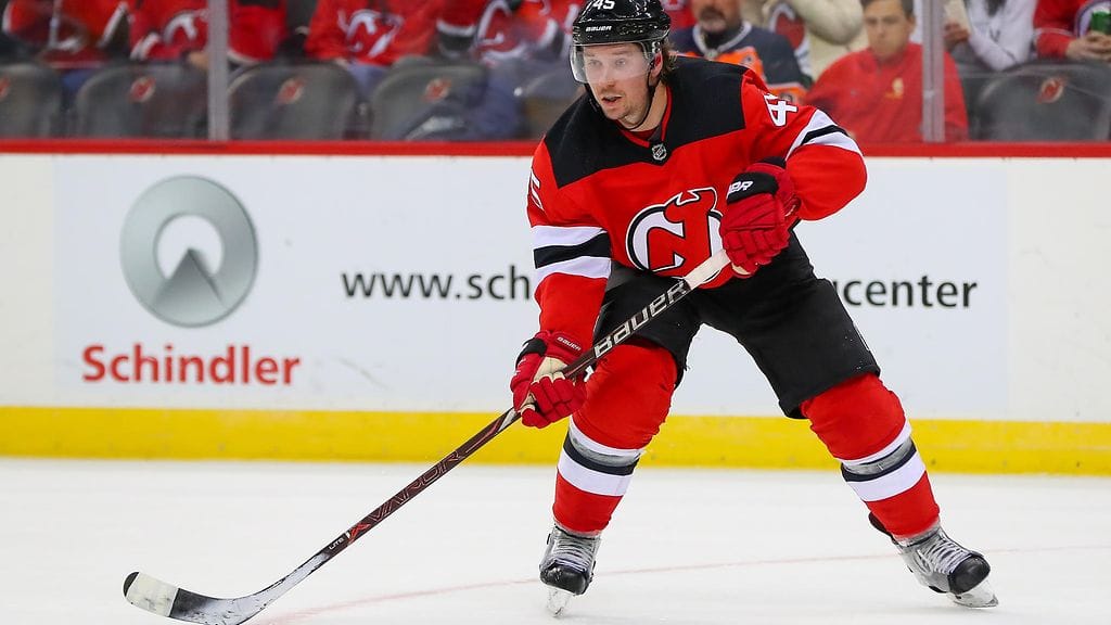 Sami Vatanen nappasi Tampa Bay Lightningia vastaan syöttöpisteen.