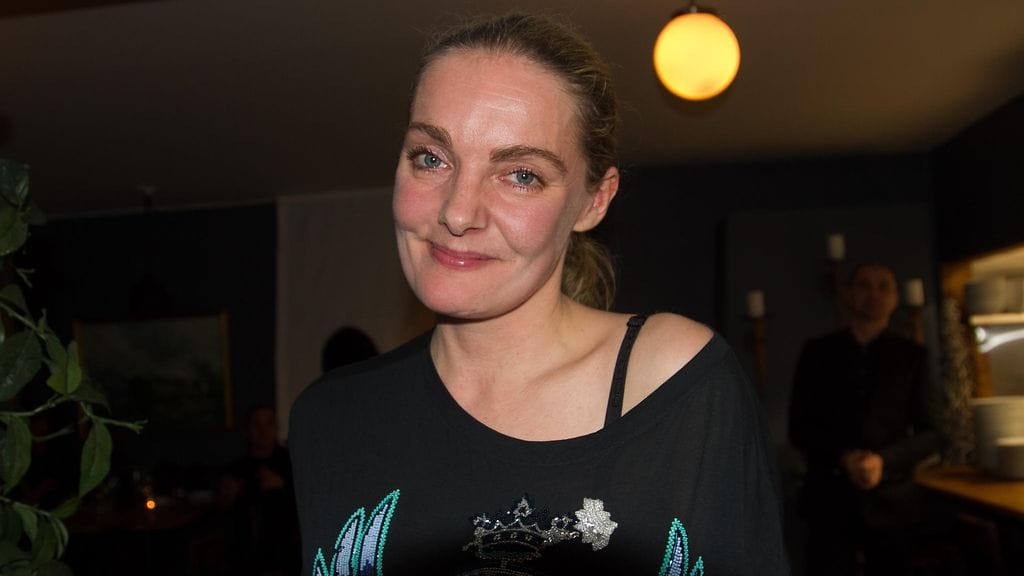 Klara kivilahti suunnitteli Linnan juhliin kaksi pukua.