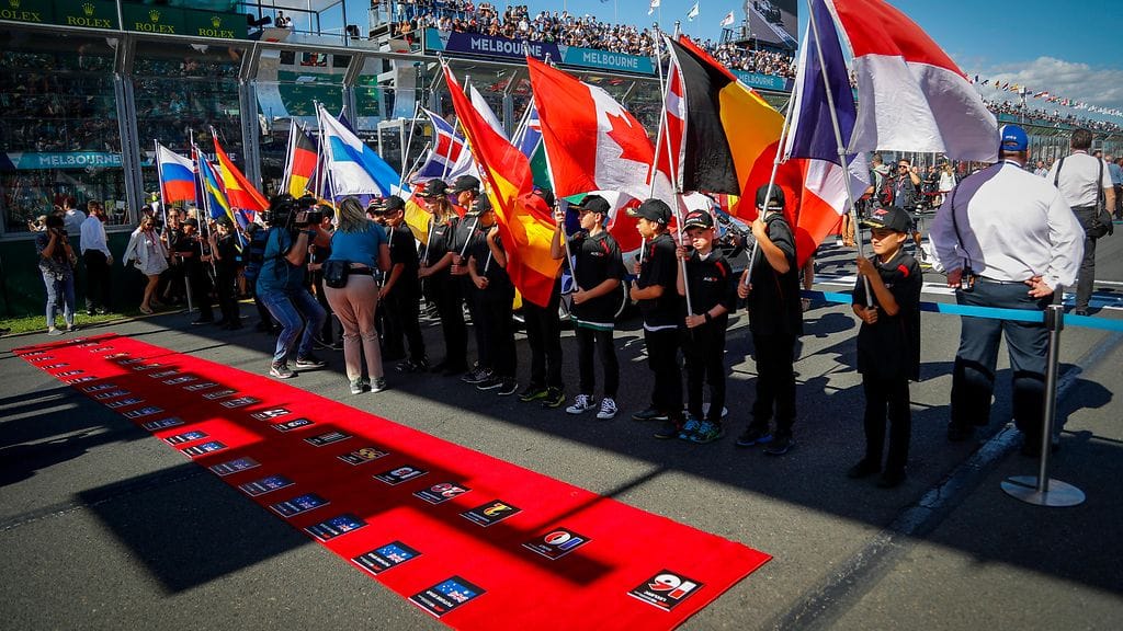 F1-kausi pyörähtää käyntiin 17. maaliskuuta Australian Melbournessa.
