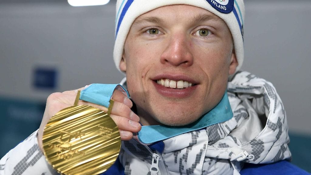 Iivo Niskanen ja olympiakulta.