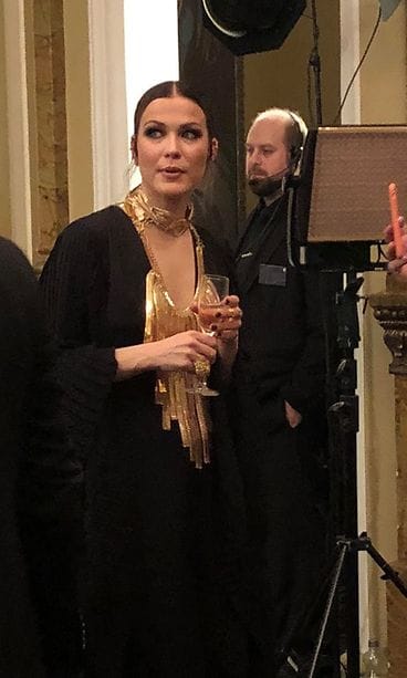 Jenni Vartiainen Linnan juhlien jatkot (1)