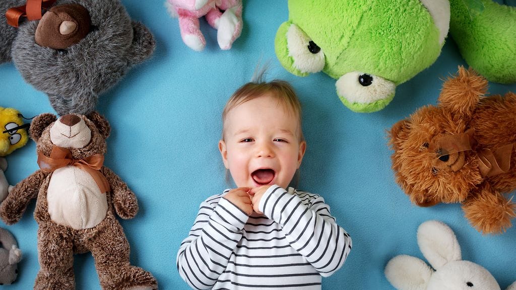 Hämähäkkilelu osoittautui huonoksi valinnaksi pienelle pojalle. Kuvituskuva.