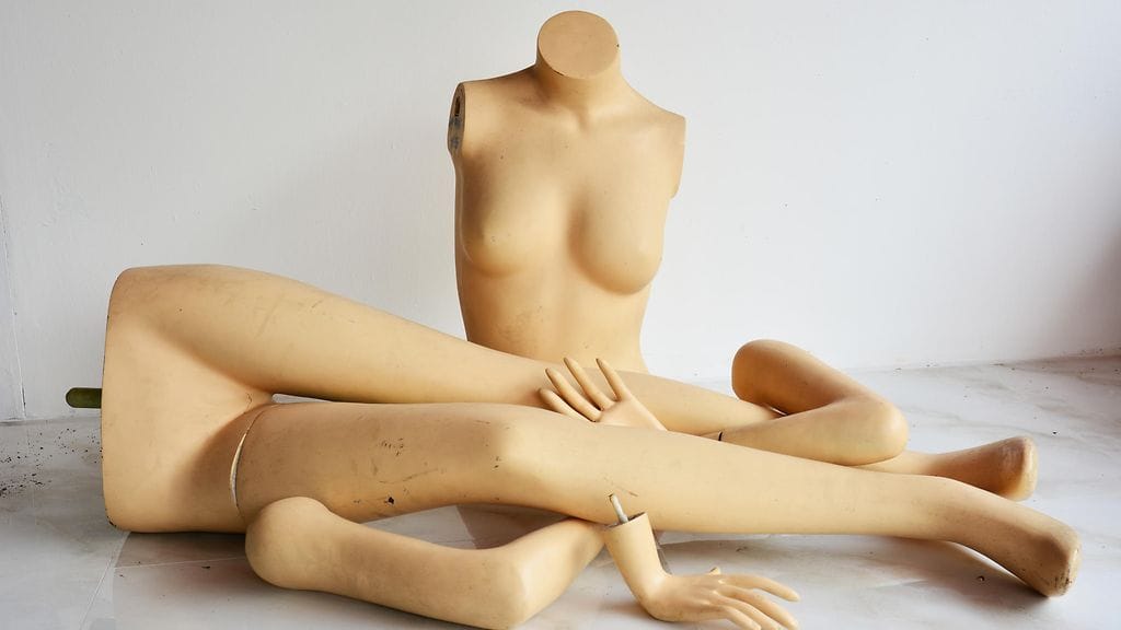 Mallinukkejen osat aiheuttivat hämmennystä.