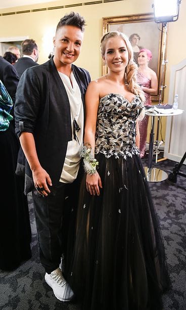 Elina Gustafsson ja Emmi Asikainen