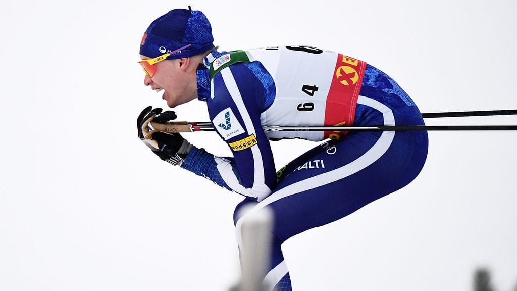 Iivo Niskanen oli kakkososuuden toiseksi nopein hiihtäjä.