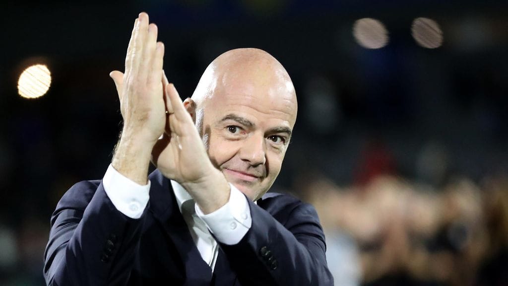 Kansainvälisen jalkapalloliitto Fifan puheenjohtaja Gianni Infantino on ehdottanut radikaaleja muutoksia turnauksiin.
