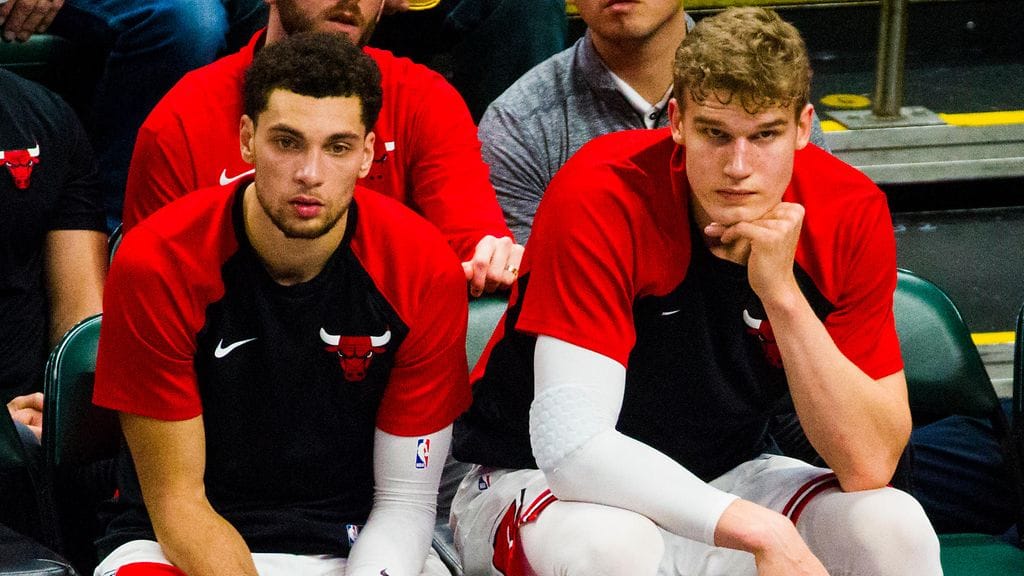 Zach Lavine (vas.) ja Lauri Markkanen