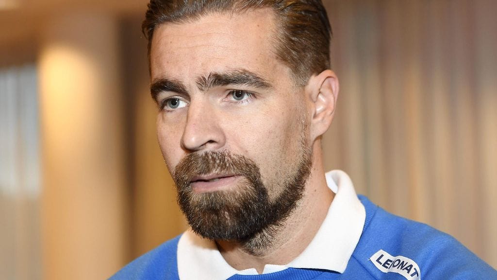 Nuorten Leijonien päävalmentaja Jussi Ahokkaan mukaan Suomi saattaa NHL-vahvistuksia mukaansa tapaninpäivänä alkaviin MM-kisoihin.