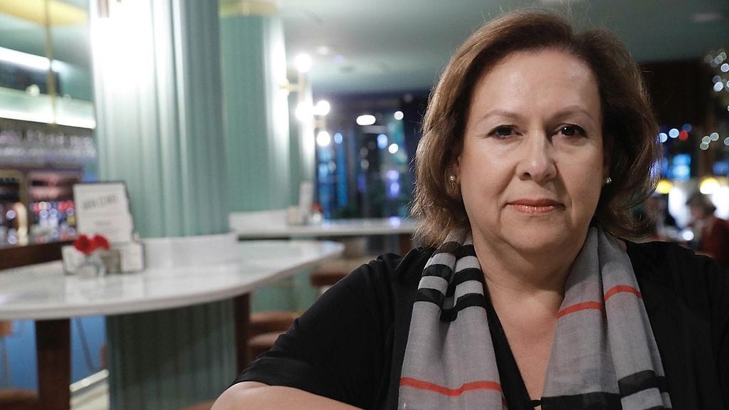 Psykopaatit hurmaavat saaliinsa, viettelevät sen. Ja näin kävi myös meidän tapauksessamme, sanoo Pablo Escobarin leski Victoria Eugenia Henao.