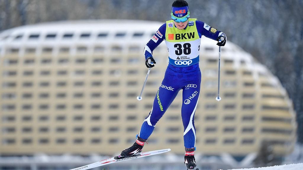 Krista Pärmäkoski sivakoi sunnuntaina Davosissa kolmanneksi.