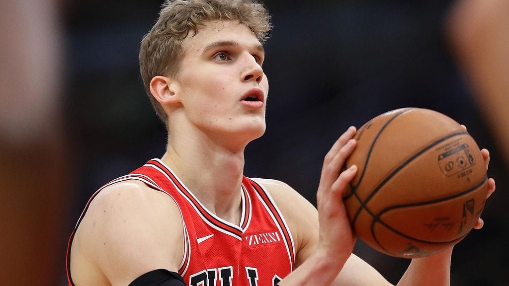 Lauri Markkanen heitti 16 pistettä ja otti 15 levypalloa, kun Chicago Bulls kärsi tappion pistein 96-121 Oklahoma City Thunderille.