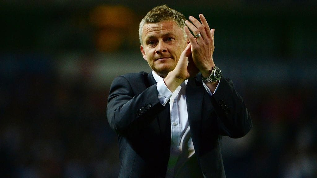 Ole Gunnar Solskjær ottaa vastaan Manchester Unitedin managerin tehtävät.