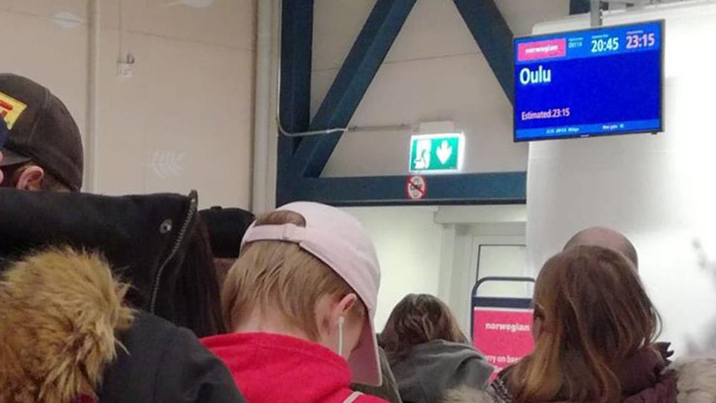 Kati Sunilan lento viivästyi usealla tunnilla.