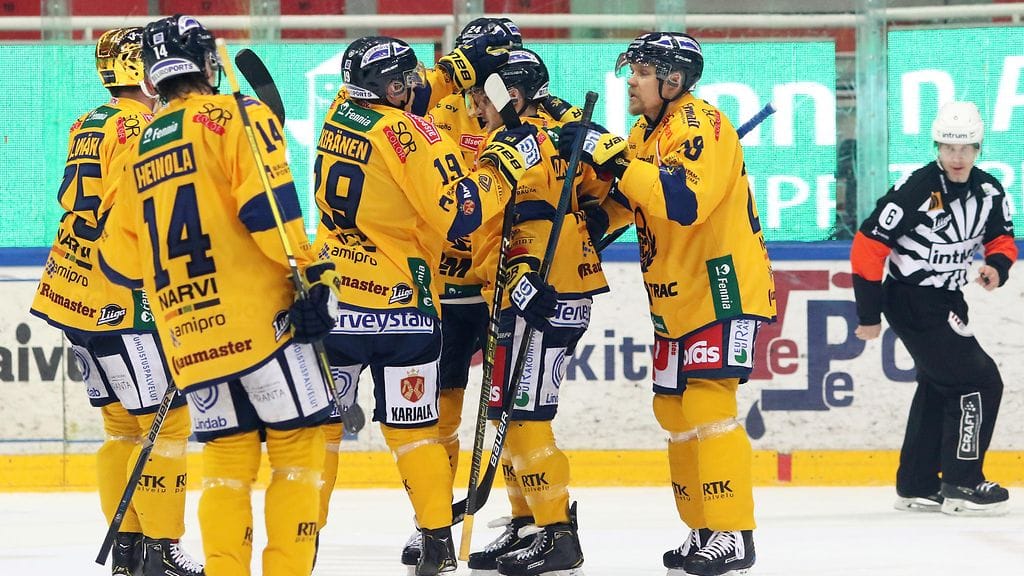 Lukko jatkoi vahvaa virettään SM-liigassa.