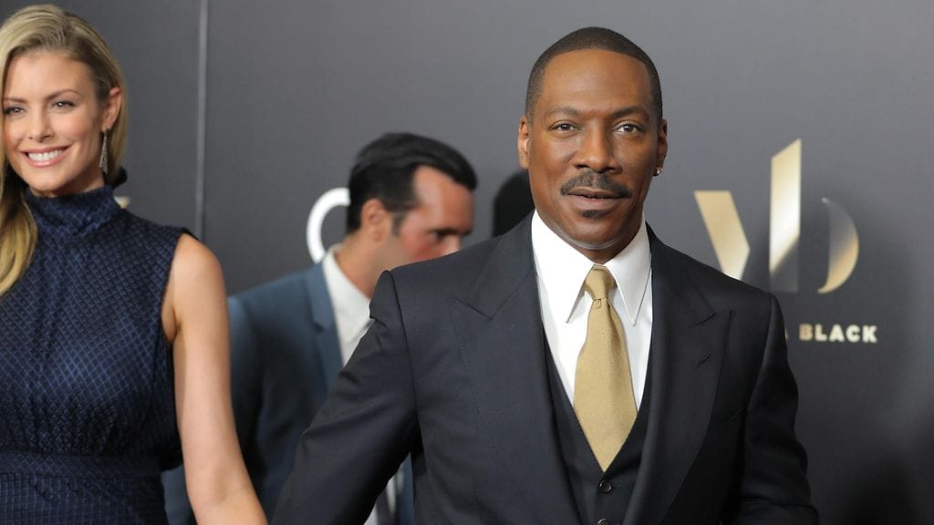Hollywood-tähti Eddie Murphy pääsi yhteiskuvaan kaikkien lastensa kanssa.