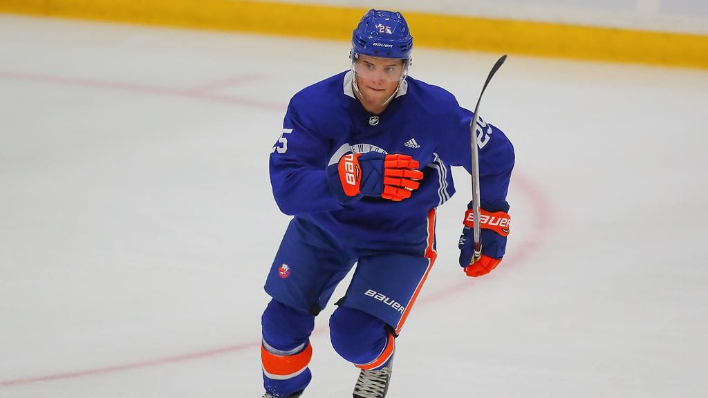 Oliver Wahlstrom tahkoaa nuorten MM-turnausta Yhdysvaltain joukkueessa.