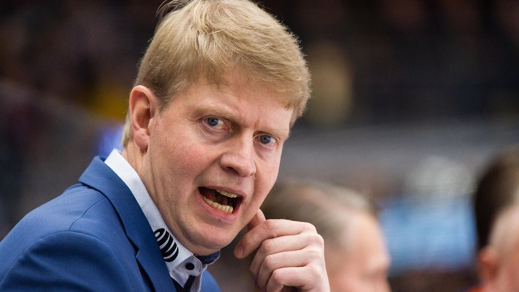 Jukka Rautakorpi ei ollut tyytyväinen Sport-ottelun tuomareihin.