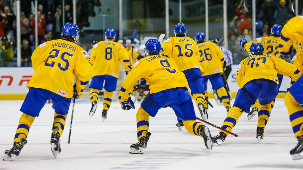 Ruotsin joukkue sai riemuita USA:ta vastaan vaikeiden vaiheiden jälkeen.