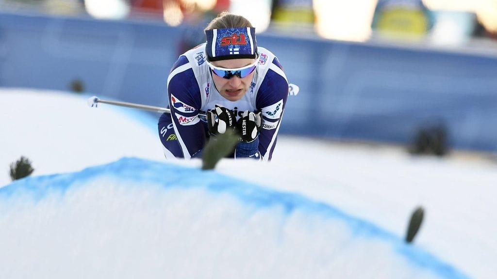 Anne Kyllönen Val Müstairin laduilla.